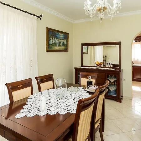 Stone Lika Holiday home