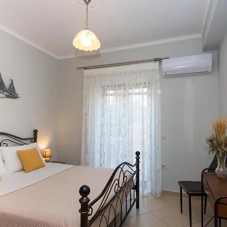 Stone Lika * Ambelokipoi (Zakynthos)